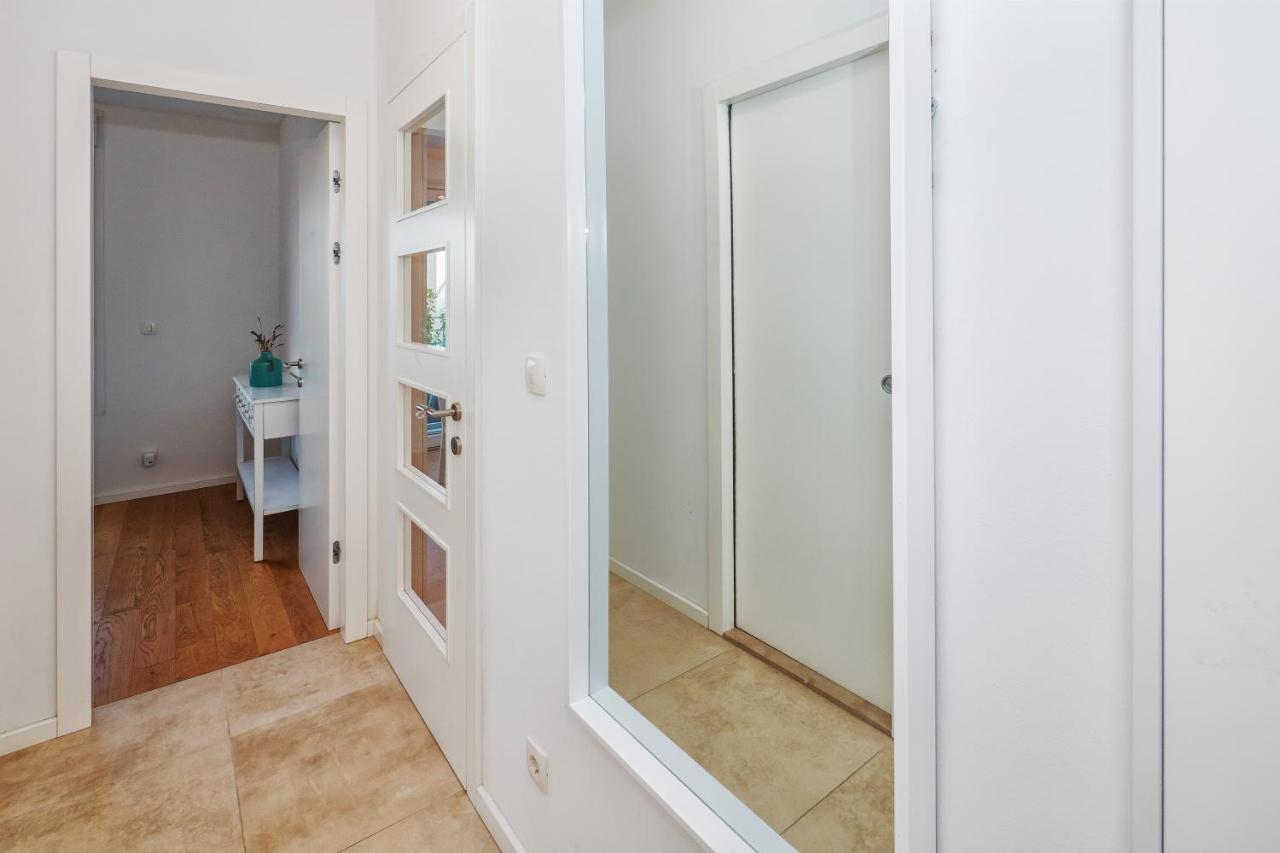 Sea View With Garden Apartment Joshua Split Exteriér fotografie